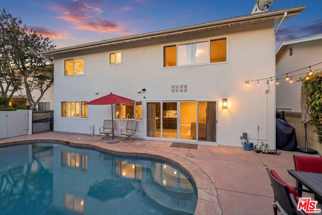 5507 Bluebell Avenue, Valley Village, CA 91607