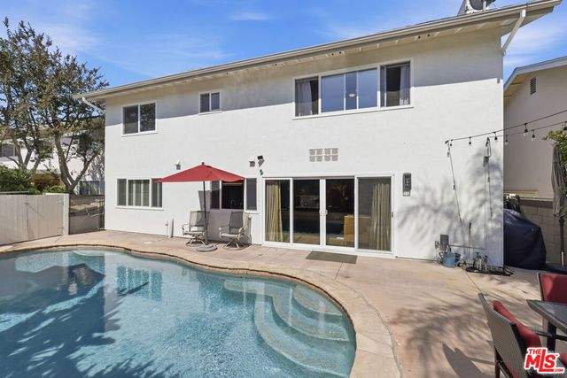 5507 Bluebell Avenue, Valley Village, CA 91607