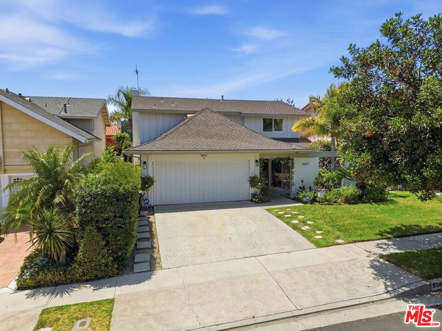 5507 Bluebell Avenue, Valley Village, CA 91607