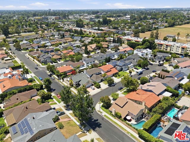 5507 Bluebell Avenue, Valley Village, CA 91607