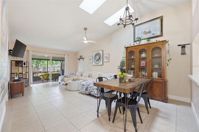 993 WILDFLOWER WAY, Longwood, FL 32750