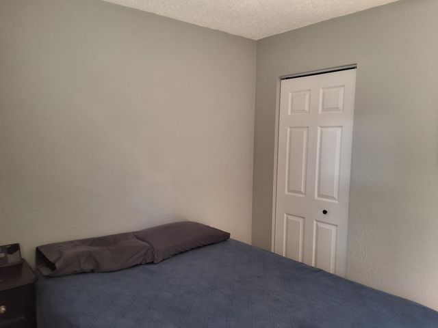 918 21st Street S, Fargo, ND 58103