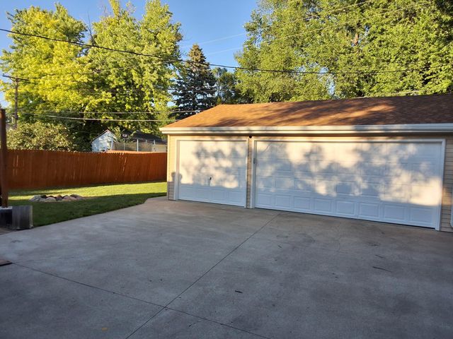 918 21st Street S, Fargo, ND 58103