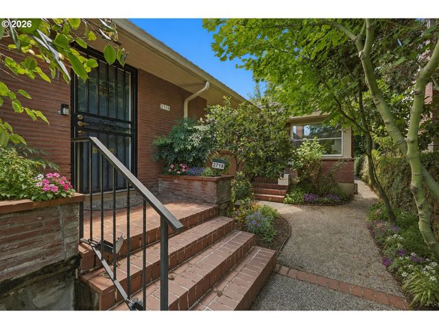 2718 Nw QUIMBY St, Portland, OR 97210