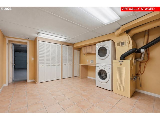 2718 Nw QUIMBY St, Portland, OR 97210