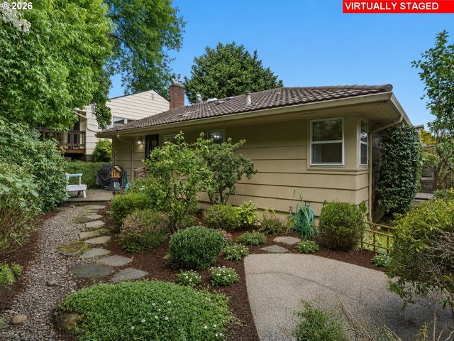 2718 Nw QUIMBY St, Portland, OR 97210