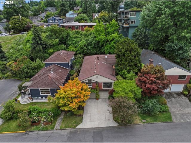 2718 Nw QUIMBY St, Portland, OR 97210