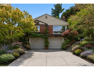 2718 Nw QUIMBY St, Portland, OR 97210