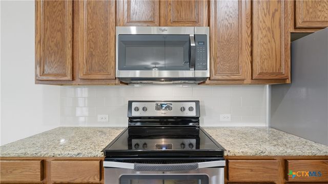 727 Gristmill Drive, New Braunfels, TX 78130