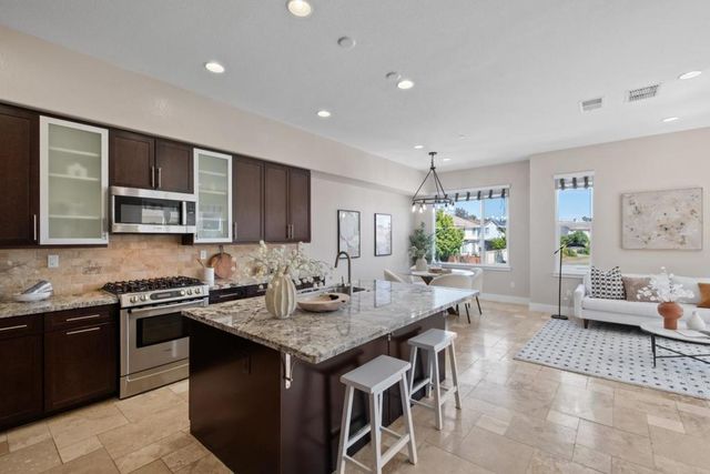 1315 Venturi Drive 2, San Jose, CA 95132