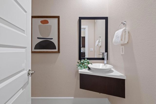 1315 Venturi Drive 2, San Jose, CA 95132