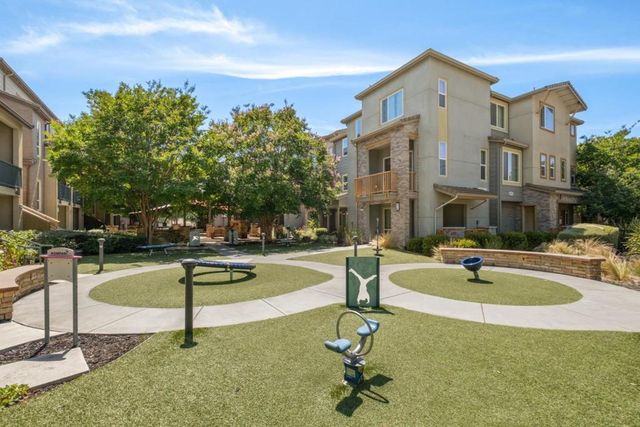 1315 Venturi Drive 2, San Jose, CA 95132