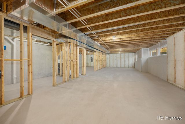 5871 Valley Point Drive, Caledonia, MI 49316