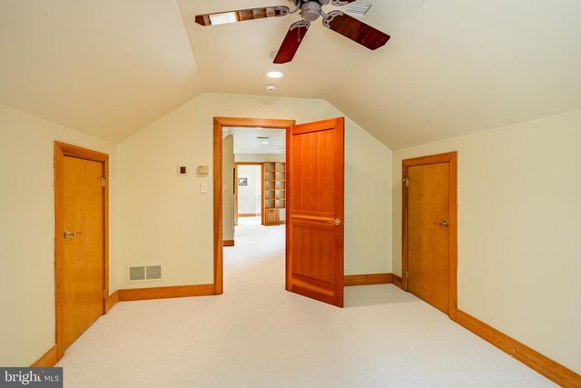 438 GROUND HOG COLLEGE RD, West Chester, PA 19382