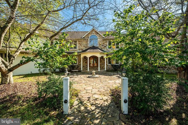 438 GROUND HOG COLLEGE RD, West Chester, PA 19382