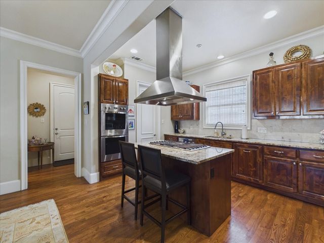 4301 Lomo Alto Drive B, Highland Park, TX 75219