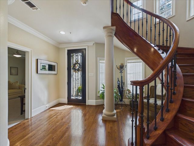 4301 Lomo Alto Drive B, Highland Park, TX 75219