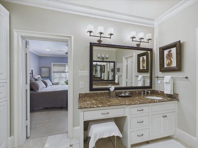4301 Lomo Alto Drive B, Highland Park, TX 75219