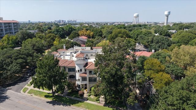 4301 Lomo Alto Drive B, Highland Park, TX 75219