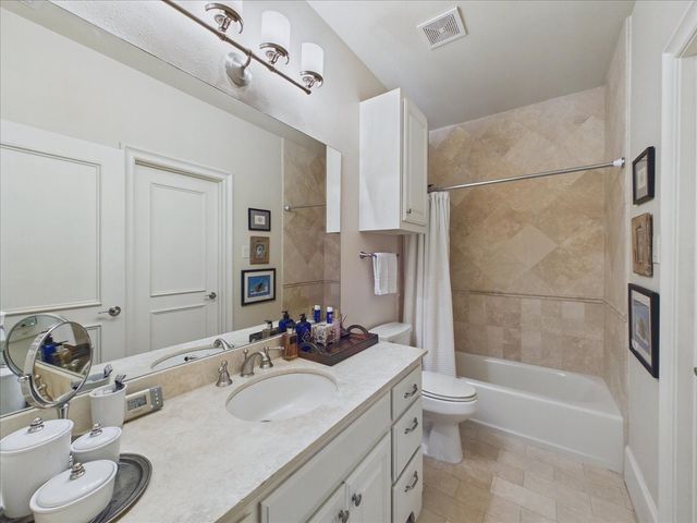 4301 Lomo Alto Drive B, Highland Park, TX 75219