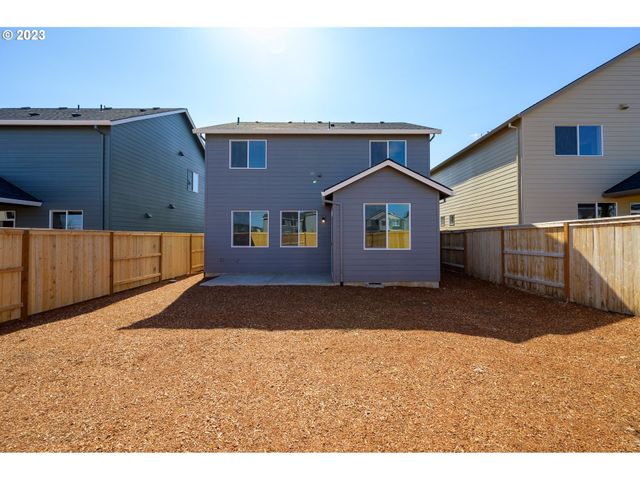 3119 S Magnolia Dr Lot 743, Cornelius, OR 97113