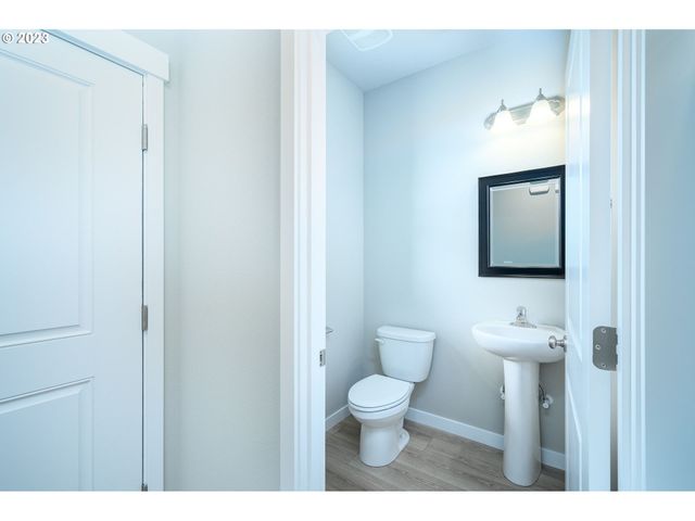 3119 S Magnolia Dr Lot 743, Cornelius, OR 97113