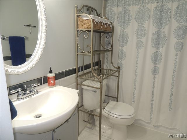 422 Rowley Road, Cheektowaga, NY 14043