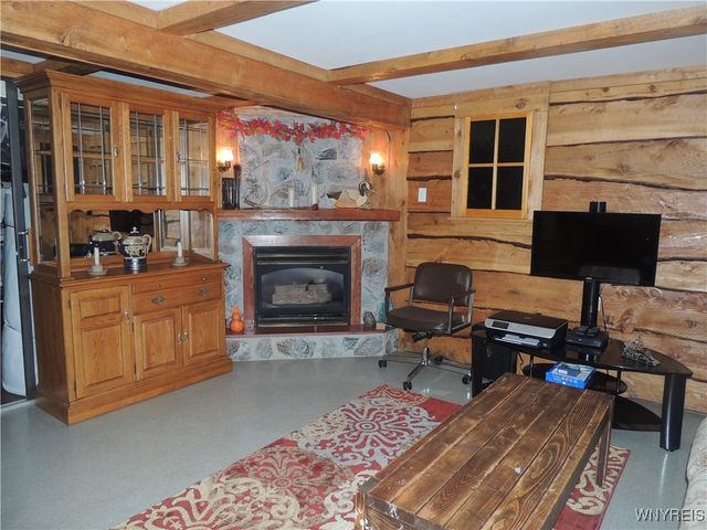 422 Rowley Road, Cheektowaga, NY 14043