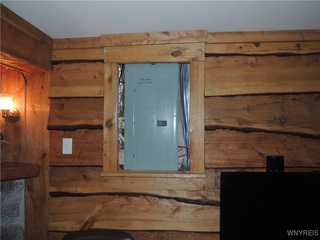 422 Rowley Road, Cheektowaga, NY 14043