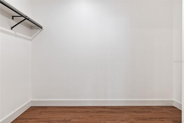 2727 W CHESTNUT STREET, Tampa, FL 33607