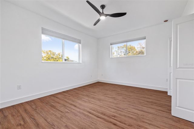 2727 W CHESTNUT STREET, Tampa, FL 33607