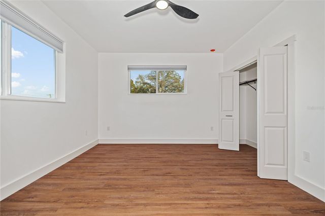 2727 W CHESTNUT STREET, Tampa, FL 33607