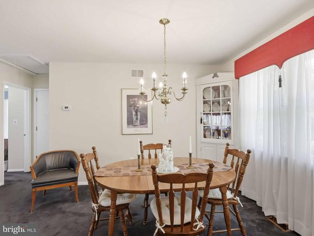 718 KENT AVE, Baltimore, MD 21228
