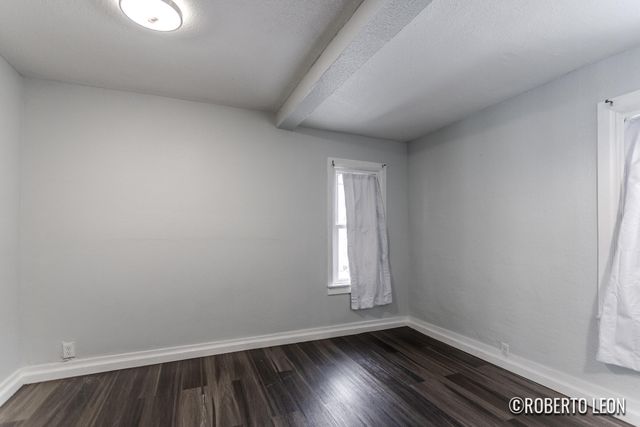 922 Burton Street SW, Wyoming, MI 49509