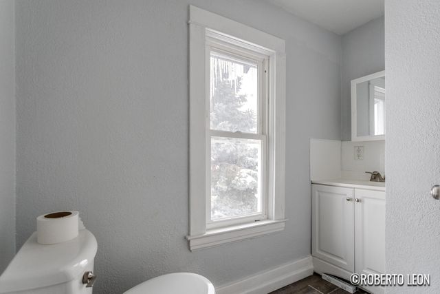 922 Burton Street SW, Wyoming, MI 49509