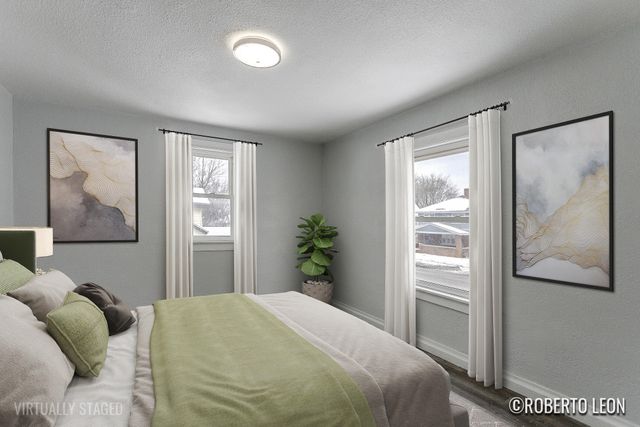 922 Burton Street SW, Wyoming, MI 49509