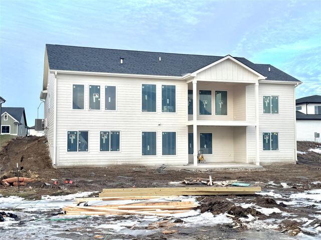 260 NW Montego Court, Waukee, IA 50263