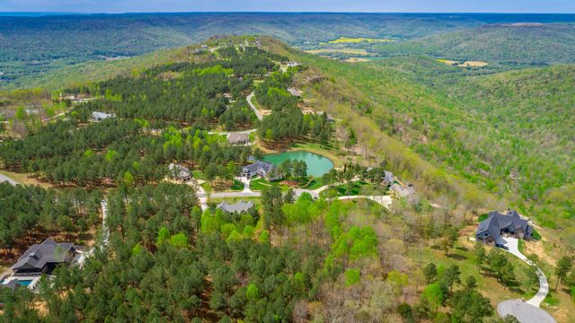 300 Deer Ridge Point Sv190, Jasper, TN 37347