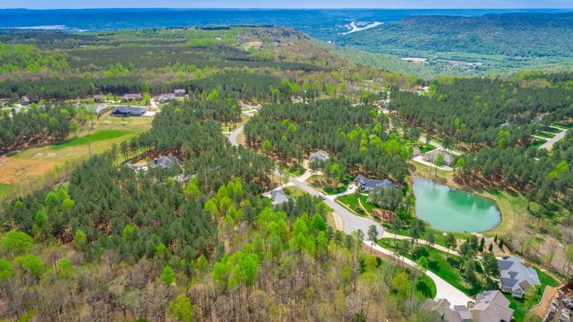 300 Deer Ridge Point Sv190, Jasper, TN 37347