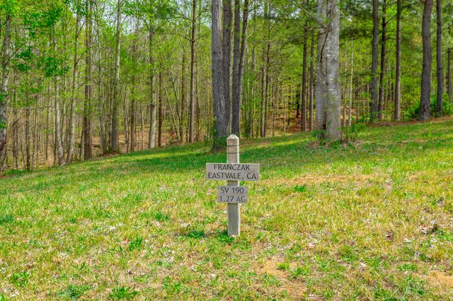 300 Deer Ridge Point Sv190, Jasper, TN 37347