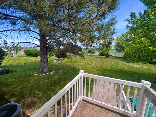 5592 S 5500 W, Hooper, UT 84315
