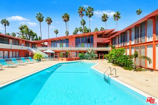 1400 N Hayworth Avenue 6, West Hollywood, CA 90046