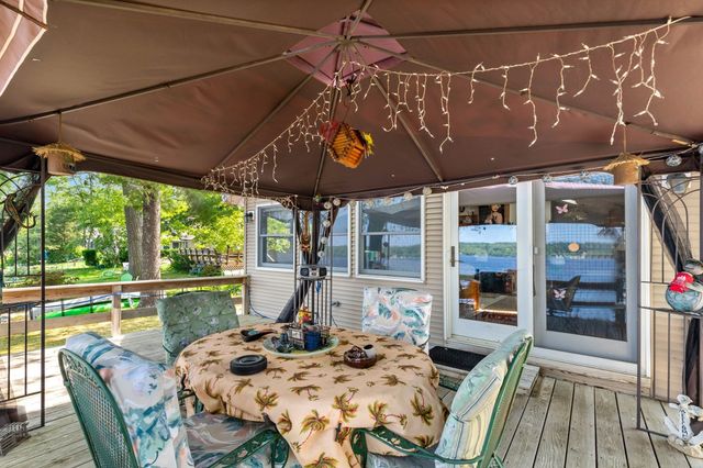 22 Fuller Shores Rd, Lakeville, MA 02347