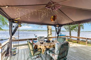 22 Fuller Shores Rd, Lakeville, MA 02347