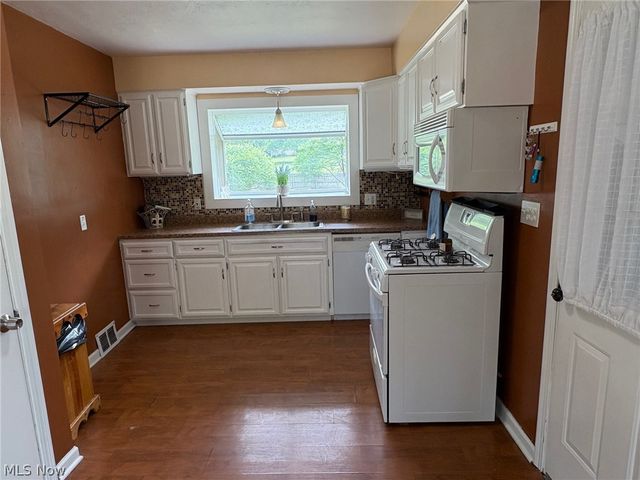 1189 Stearns Street, Brunswick, OH 44212
