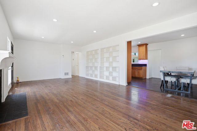 9741 Alcott Street, Los Angeles, CA 90035