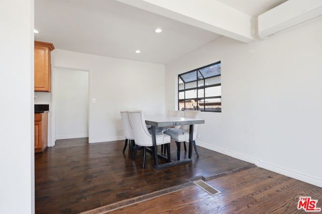 9741 Alcott Street, Los Angeles, CA 90035