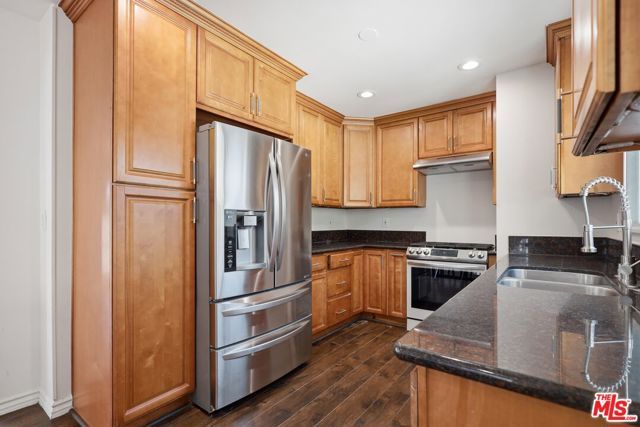 9741 Alcott Street, Los Angeles, CA 90035