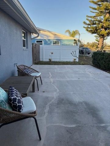 7440 1ST STREET N, St Petersburg, FL 33702