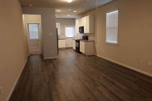 14083 Lake Trout Drive, Conroe, TX 77384